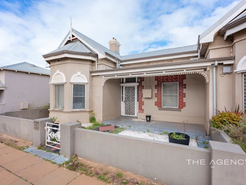 82A & B Gregory Street, Beachlands WA 6530