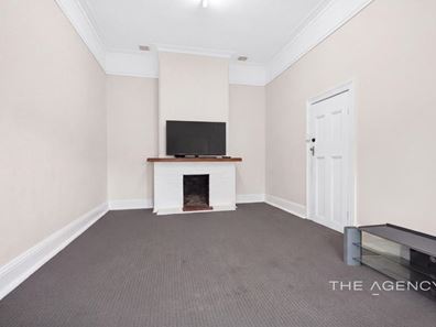 82A & B Gregory Street, Beachlands WA 6530