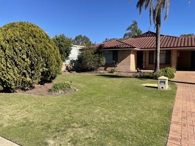 22 Fairway Crescent, Meadow Springs WA 6210