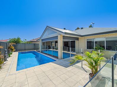 23 Whitehorse Drive, Harrisdale WA 6112