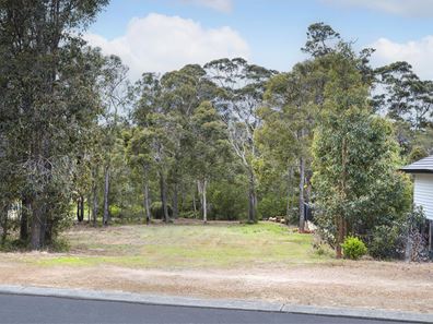 3 Sanctuary Circle, Cowaramup WA 6284