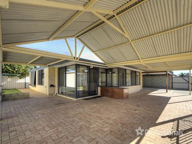 13 Limonite Court, Forrestfield WA 6058