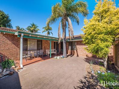 14 Winchester Way, Leeming WA 6149