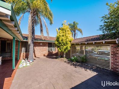 14 Winchester Way, Leeming WA 6149