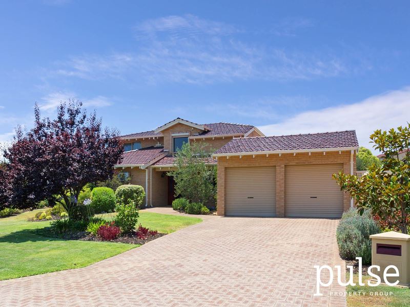 3 Olsen Court, Leeming WA 6149