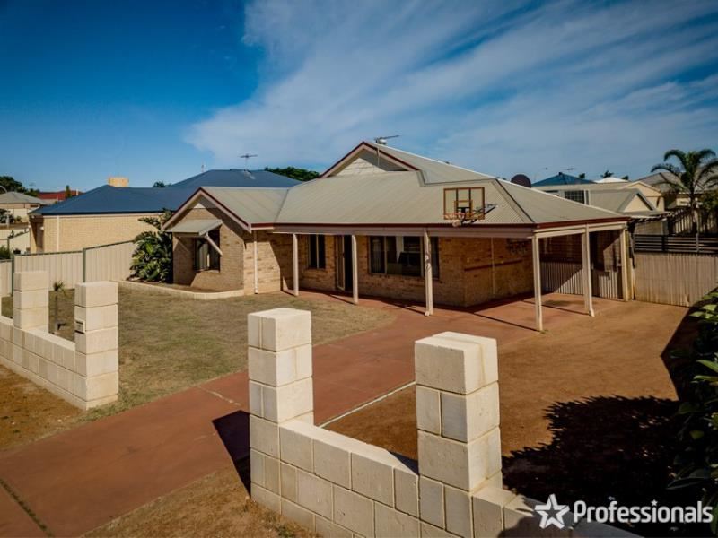 17 Rolland Drive, Mount Tarcoola WA 6530