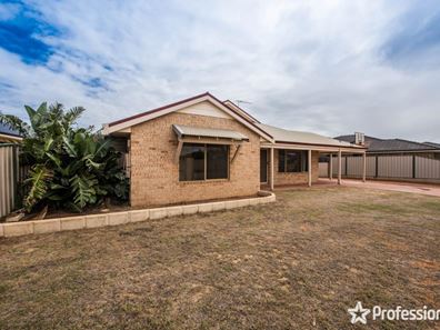 17 Rolland Drive, Mount Tarcoola WA 6530