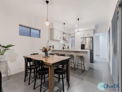 4/5 King George Street, Shoalwater WA 6169