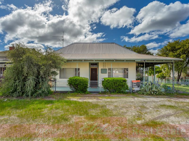 56 Venn Street, Collie WA 6225