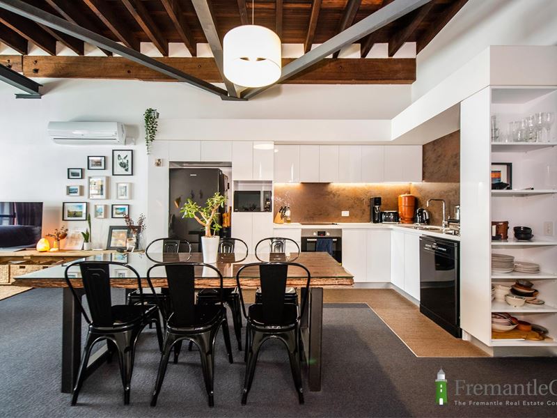 Unit 160/51 Beach St, Fremantle