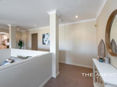 7/8 Toulon Circle, Mindarie WA 6030