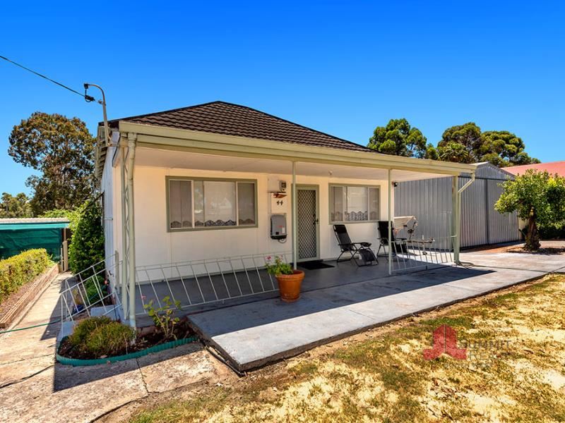 44 Coombes Street, Collie WA 6225