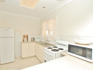 127 Wilmington Crescent, Balga WA 6061