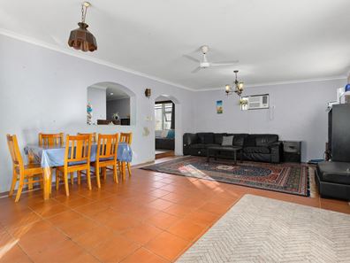 5 CANDY STREET, Morley WA 6062