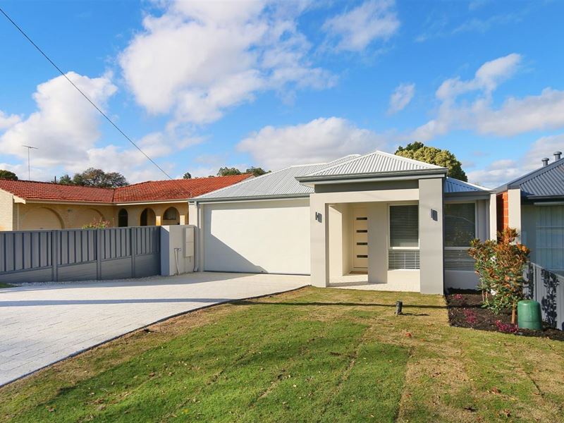 16A Maritime Avenue, Kardinya