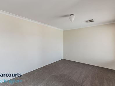 11 Trevino Drive, Port Kennedy WA 6172