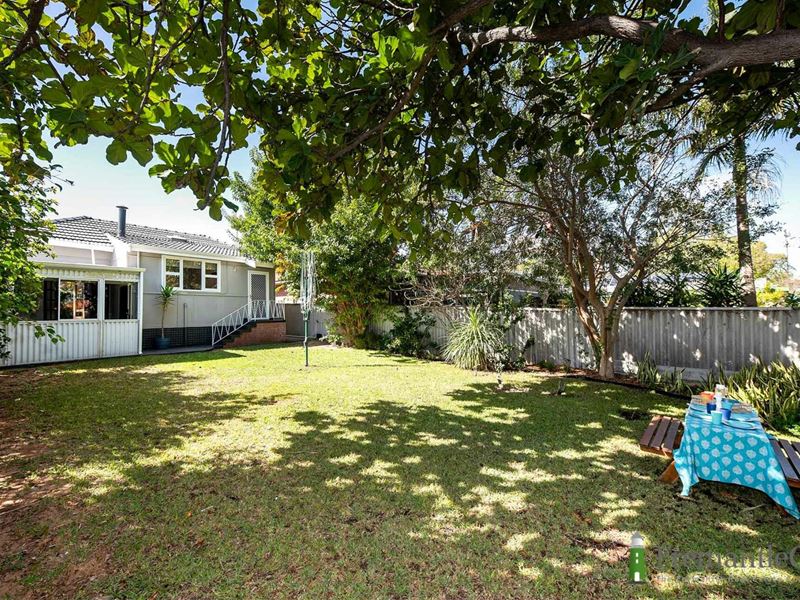 27 Gibson St, Beaconsfield
