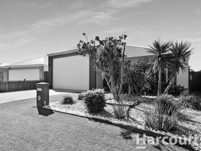 8 Pacifica Way, Dudley Park