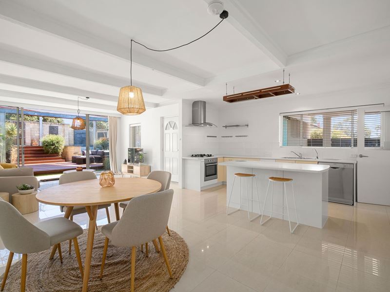 69A Coleman Crescent, Melville