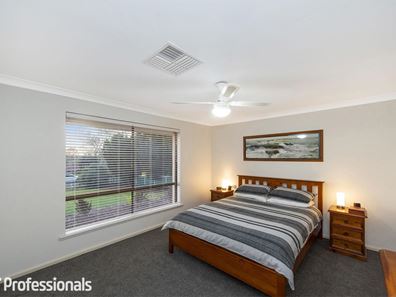 75 Linton Street North, Byford WA 6122
