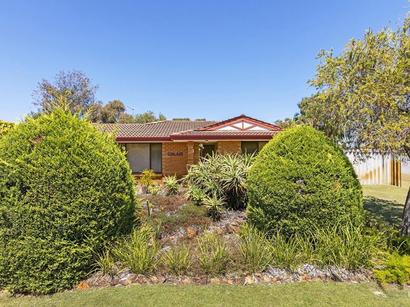 9 Bolderwood Drive, South Lake