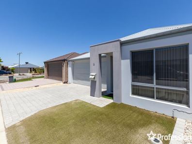 23 Gleeson Way, Harrisdale WA 6112