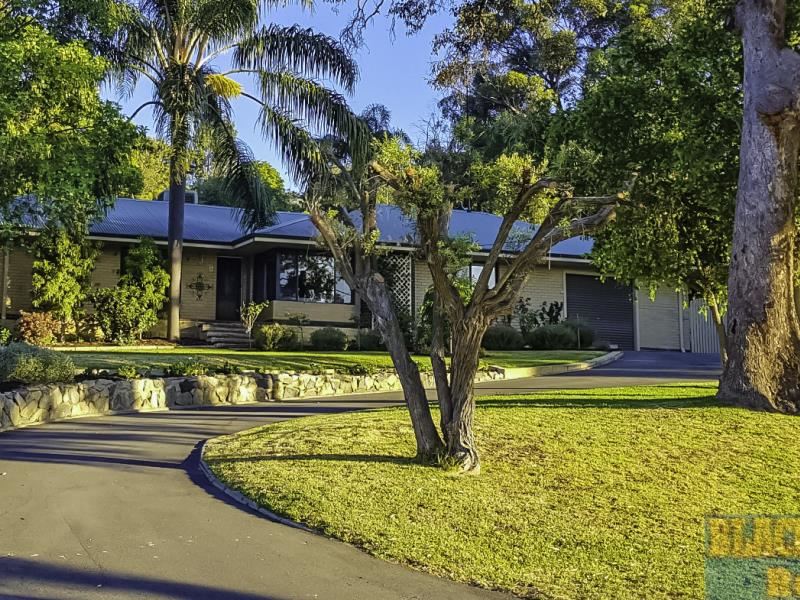 8 Woodbridge Drive, Greenmount