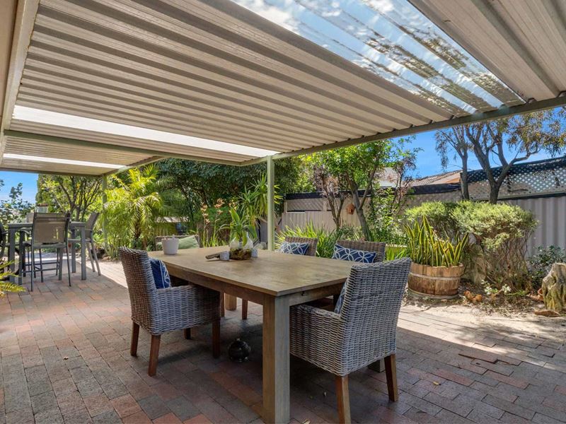 20b Apollo Place, Duncraig