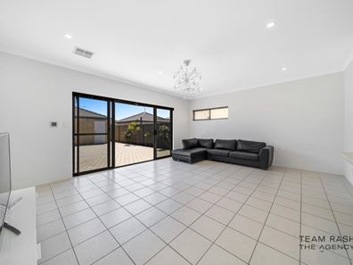 6 Cheyne Way, Caversham WA 6055