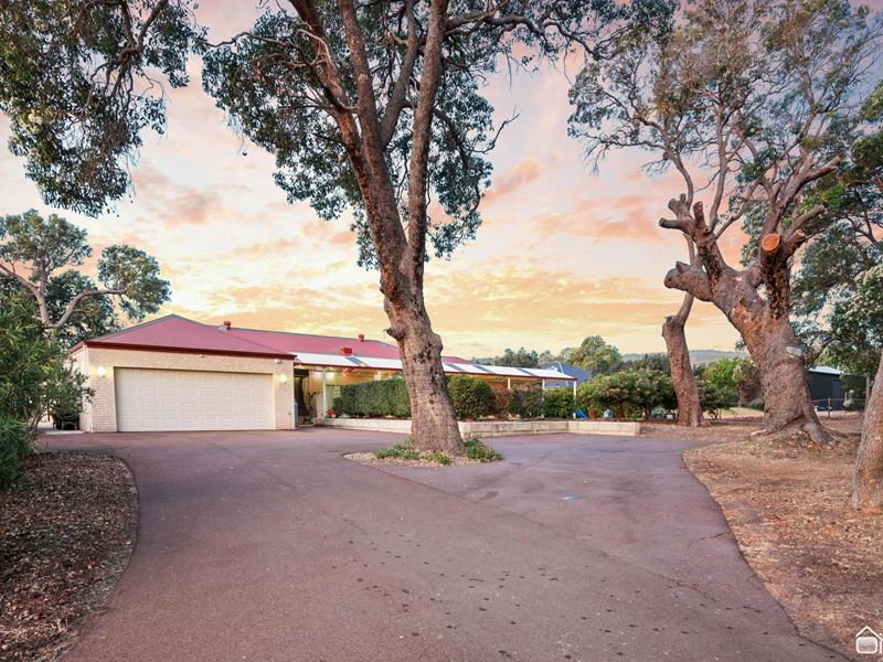 2 Aquanita Rise, Darling Downs