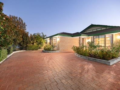 72 Eucalyptus Boulevard, Canning Vale WA 6155
