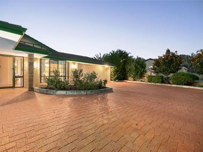 72 Eucalyptus Boulevard, Canning Vale WA 6155