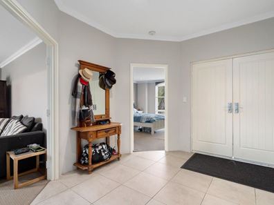 64 Flecker Promenade, Aveley WA 6069