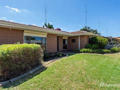 10 Eastcott Street, Waroona WA 6215