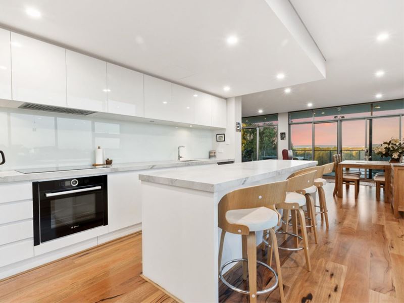 9/47 Tully Road, East Perth