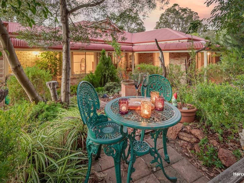 4 Mount Dale View, Roleystone