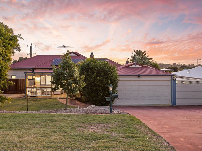 1 Waddell Road, Palmyra
