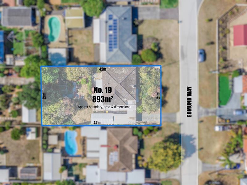 19 Edmund Way, Calista