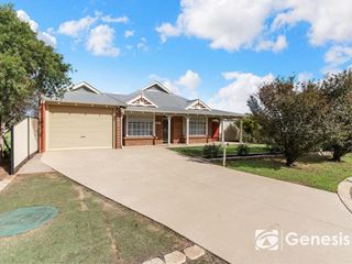 16 Houghton Close, South Guildford