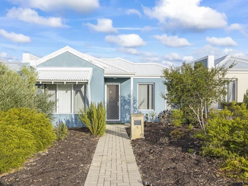 5 Tiller Turn, Yanchep