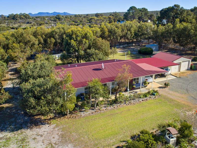 241 Cambewarra Drive, Hopetoun