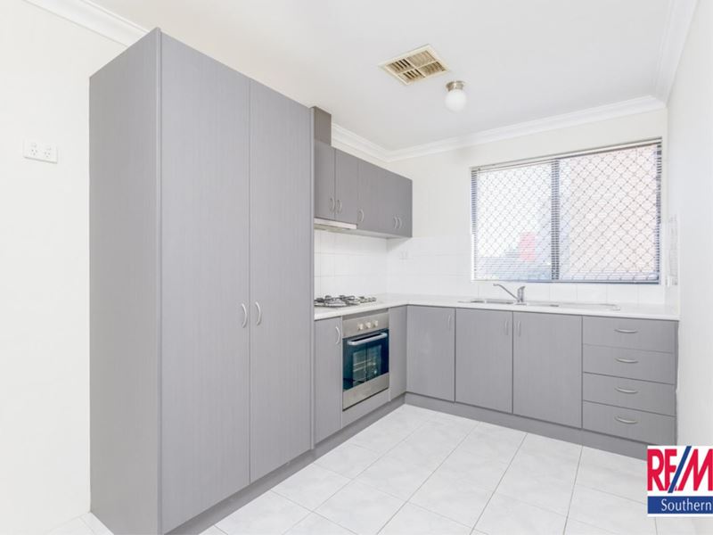 17/32 Mason Street, Cannington