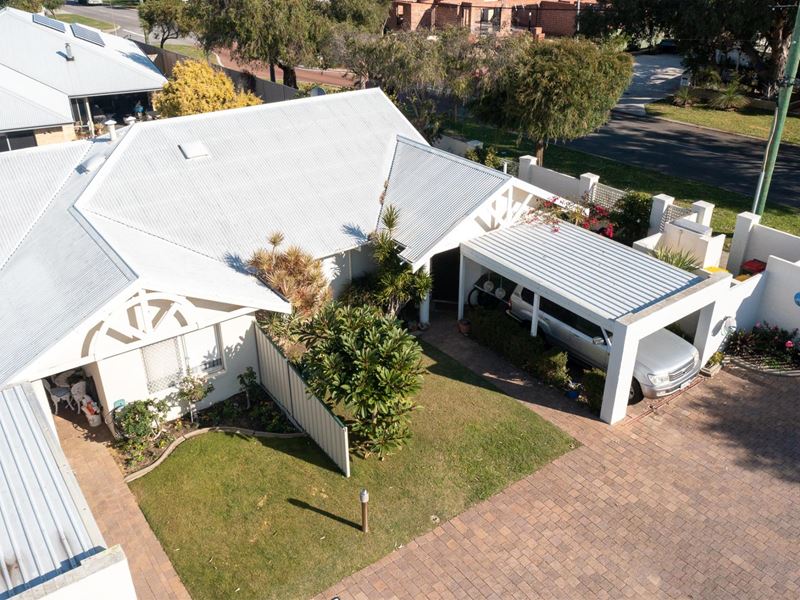 1/19 Flora Terrace, Watermans Bay
