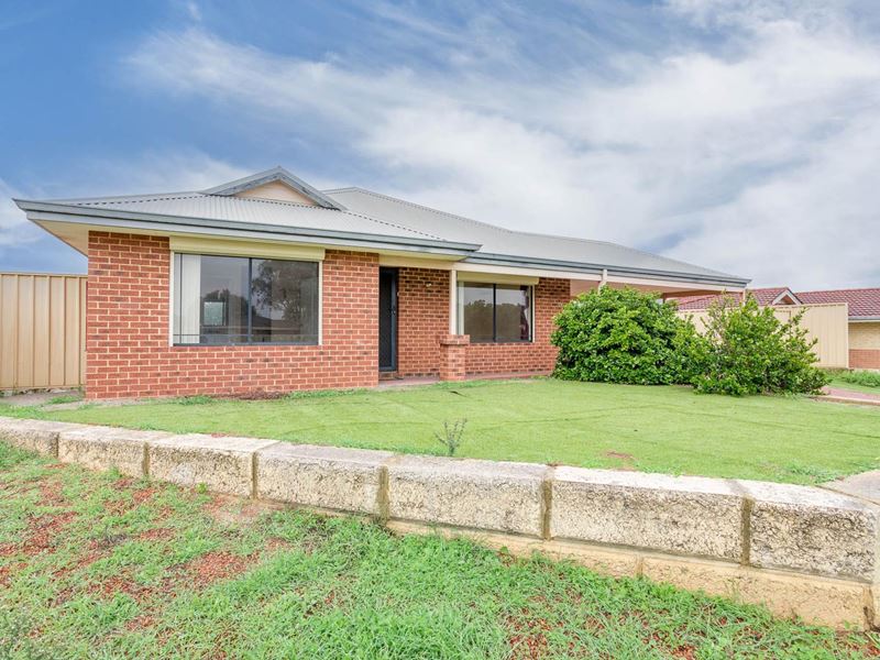 18 Batt Drive, Brookdale