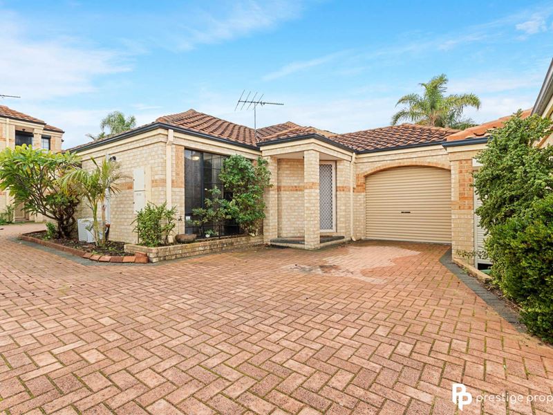 2/20 Ewen Street, Scarborough