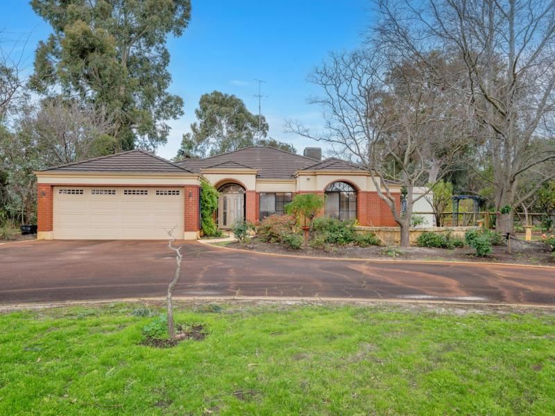 70 Watson Drive, Barragup WA 6209