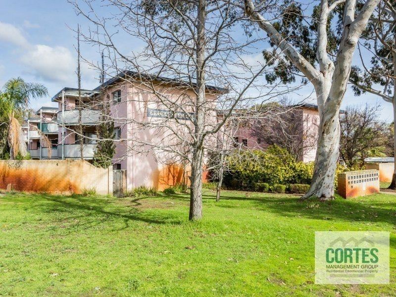 6/4 Canham Way, Orelia