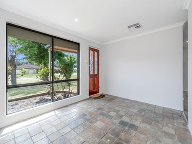 59 San Jacinta Road, Seville Grove WA 6112