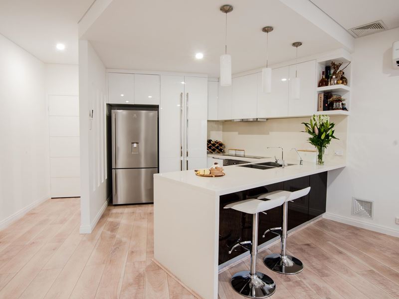 55A Leaside Way, Spearwood