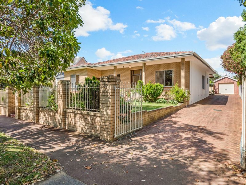 24 Oakover Street, East Fremantle